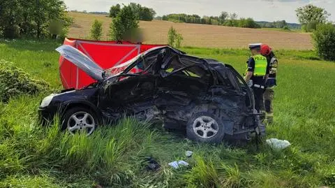 Tragiczny wypadek pod Ostródą. Nie żyje 58-letni mężczyzna