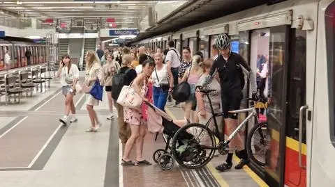 Pociągi metra wróciły na stację Wilanowska 
